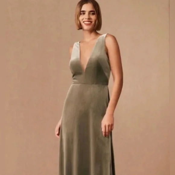 Jenny Yoo Logan Deep-V Velvet Column Gown Sage Green Bridesmaid or Formal Event - Picture 2 of 8